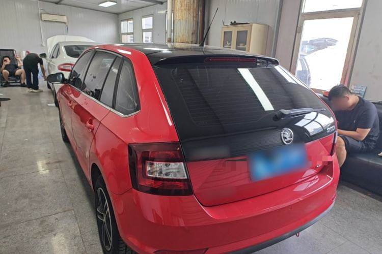 Used Skoda Rapid Spaceback 2016 Facelifted TSI230 DSG Smart Drive Version Rear Left 45 Deg