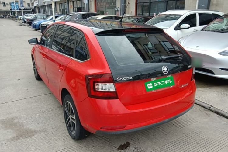Used Skoda Rapid Spaceback 2016 Revised 1.6L Automatic Chuanxing Version Rear Left 45 Deg