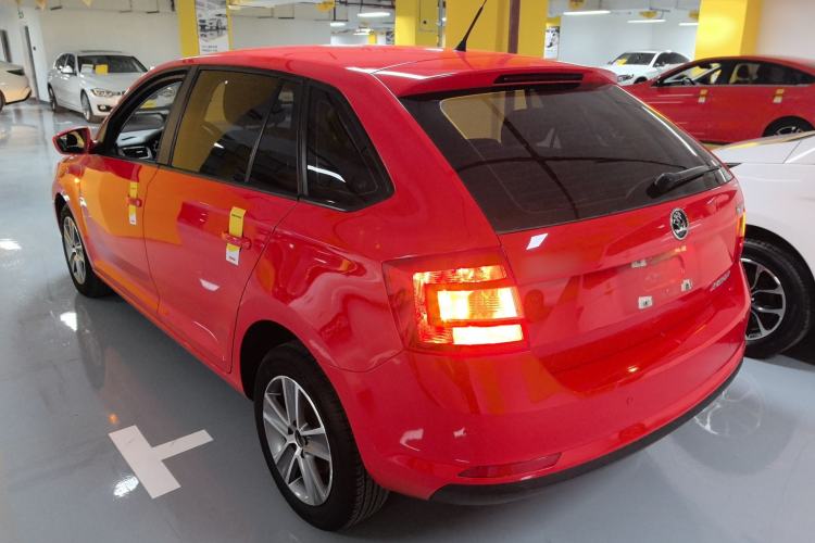 Used Skoda Rapid Spaceback 2016 Revised Version 1.4L Manual Front-Drive Edition Rear Left 45 Deg