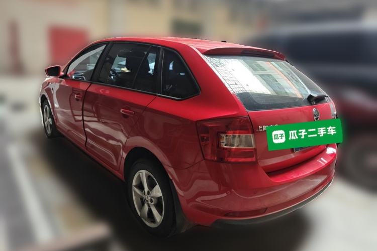 Used Skoda Rapid Spaceback 2016 1.6L Automatic Chuanxing Edition Rear Left 45 Deg