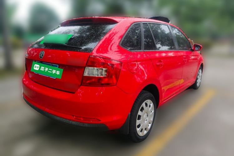 Used Skoda Rapid Spaceback 2016 Revised Version 1.4L Manual Front-Drive Edition Rear Right 45 Deg