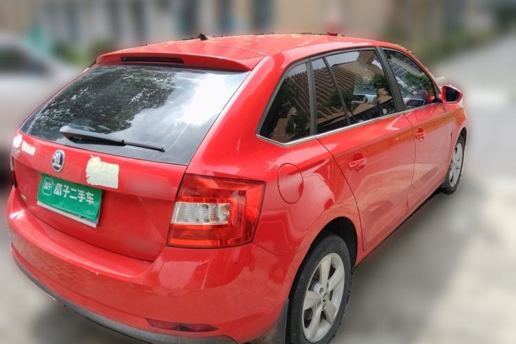 Used Skoda Rapid Spaceback 2016 Revised 1.6L Automatic Chuanxing Version Rear Right 45 Deg