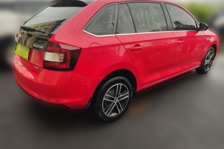 Used Skoda Rapid Spaceback 2016 Revised 1.6L Automatic Smart Drive Version Rear Right 45 Deg