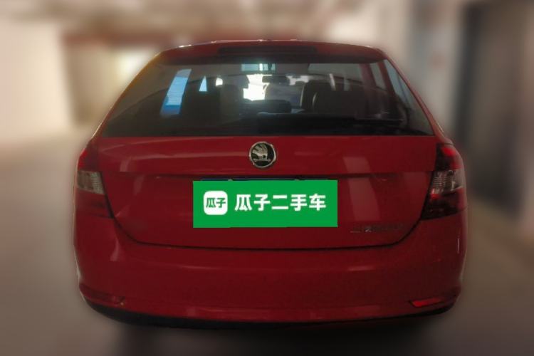 Used Skoda Rapid Spaceback 2016 Revised 1.6L Automatic Chuanxing Version Rear