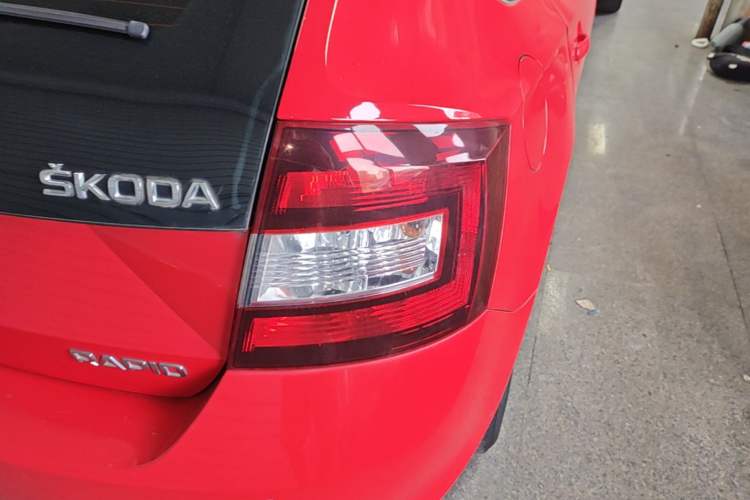 Used Skoda Rapid Spaceback 2016 Facelifted TSI230 DSG Smart Drive Version Right Rear Taillight
