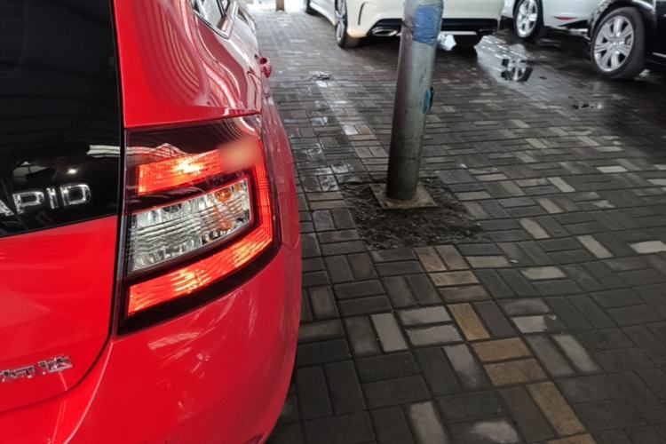 Used Skoda Rapid Spaceback 2016 Revised 1.6L Automatic Smart Drive Version Right Rear Taillight