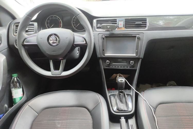 Used Skoda Rapid Spaceback 2016 Revised 1.6L Automatic Smart Drive Version Steering Wheel