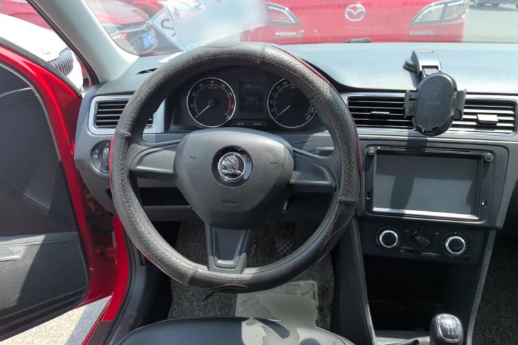 Used Skoda Rapid Spaceback 2016 Revised 1.6L Manual Chuanxing Edition Steering Wheel