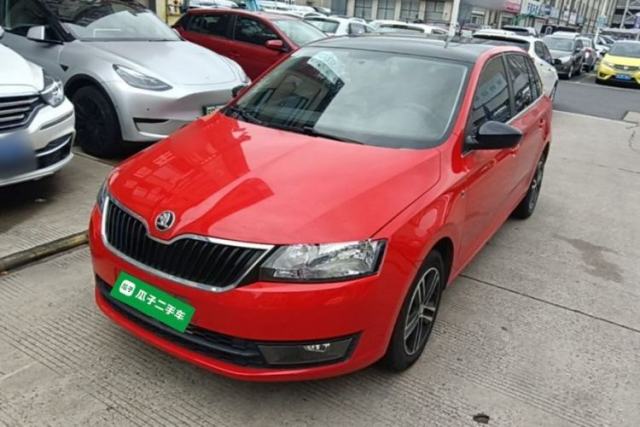 Used Skoda Rapid Spaceback 2016 Revised 1.6L Automatic Chuanxing Version