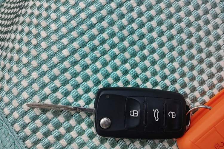 Used Skoda Rapid Spaceback 2016 Revised 1.6L Automatic Chuanxing Version Vehicle Key