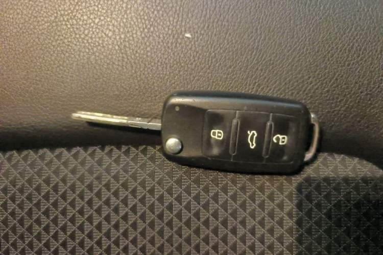 Used Skoda Rapid Spaceback 2016 Revised 1.6L Automatic Chuanxing Version Vehicle Key