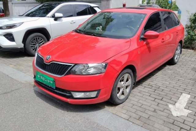 Used Skoda Rapid Spaceback 2016 Revised 1.6L Automatic Chuanxing Version