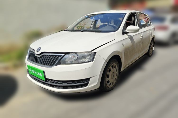 Used Skoda Rapid Spaceback 2016 Revised Version 1.4L Manual Front-Drive Edition Guazi used car, China used car export, Used car for sale, Used cars, Cheapest cars for sale