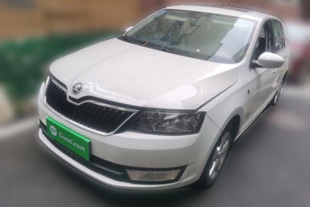 Used Skoda Rapid Spaceback 2016 Revised 1.6L Automatic Chuanxing Version