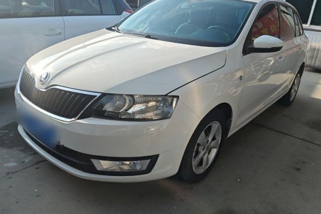 Used Skoda Rapid Spaceback 2016 Revised 1.6L Automatic Chuanxing Version