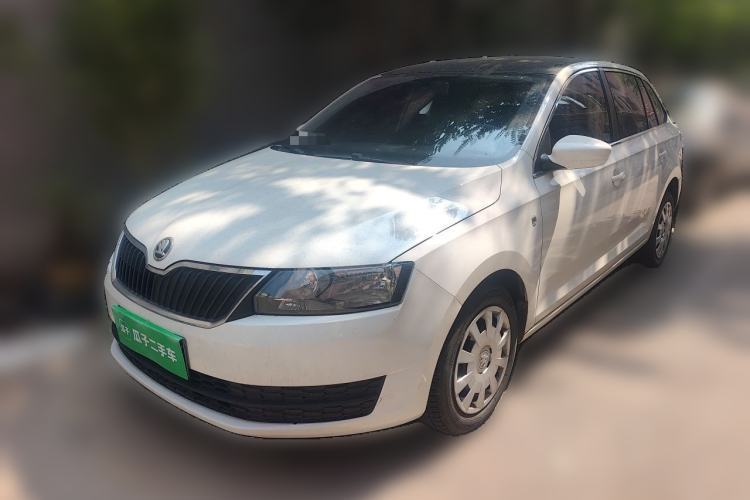 Used Skoda Rapid Spaceback 2016 Revised Version 1.6L Automatic Front-Drive Edition Guazi used car, China used car export, Used car for sale, Used  cars, Cheapest cars for sale