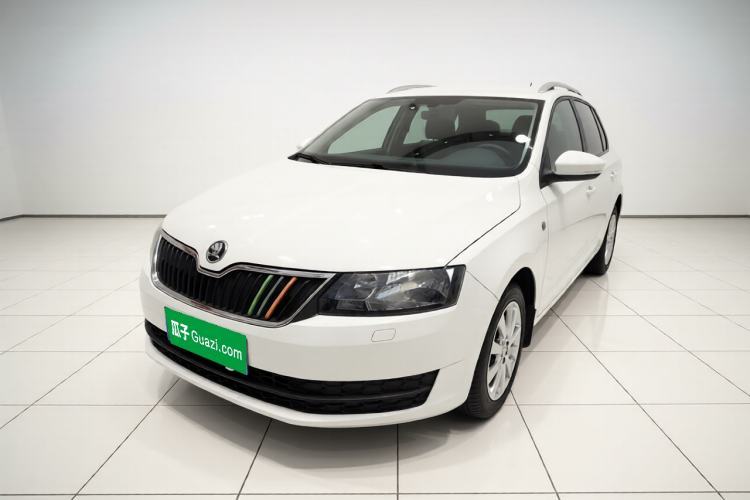 Used Skoda Rapid Spaceback 2016 Revised Version 1.6L Automatic Front-Drive Edition Guazi used car, China used car export, Used car for sale, Used  cars, Cheapest cars for sale
