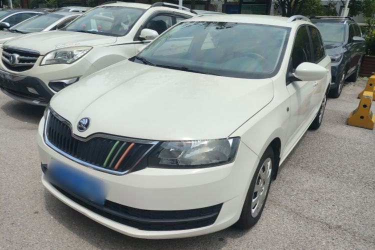 Used Skoda Rapid Spaceback 2016 Revised Version 1.6L Automatic Front-Drive Edition Guazi used car, China used car export, Used car for sale, Used  cars, Cheapest cars for sale