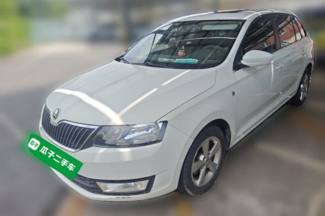 Used Skoda Rapid Spaceback 2016 Revised 1.6L Automatic Chuanxing Version