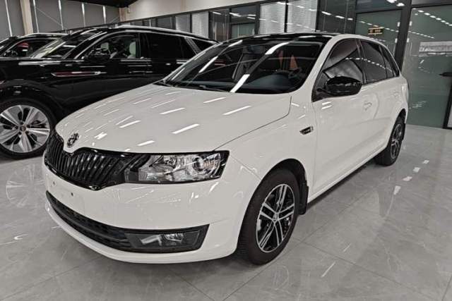 Used Skoda Rapid Spaceback 2016 Revised 1.6L Automatic Smart Drive Version
