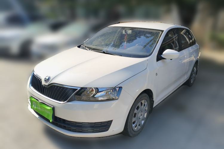 Used Skoda Rapid Spaceback 2016 Revised Version 1.4L Manual Front-Drive Edition Guazi used car, China used car export, Used car for sale, Used  cars, Cheapest cars for sale