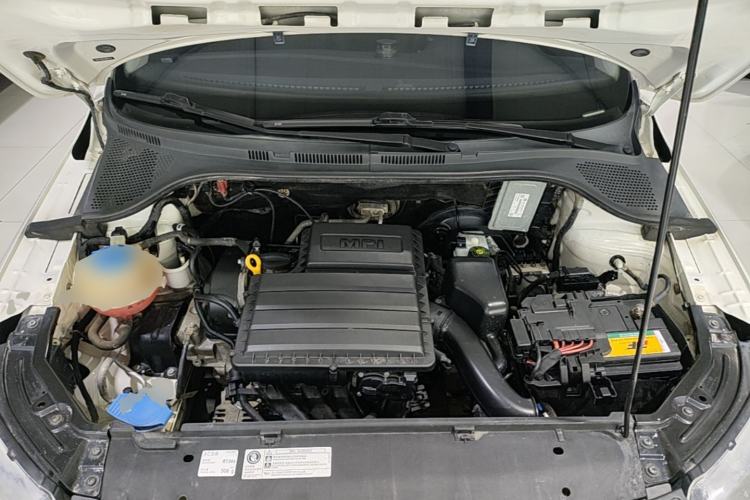 Used Skoda Rapid Spaceback 2016 Revised 1.6L Automatic Chuanxing Version Engine Bay