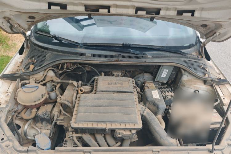 Used Skoda Rapid Spaceback 2016 Revised 1.6L Manual Chuanxing Edition Engine Bay