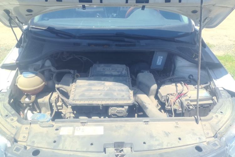 Used Skoda Rapid Spaceback 2016 Revised 1.6L Automatic Chuanxing Version Engine Bay