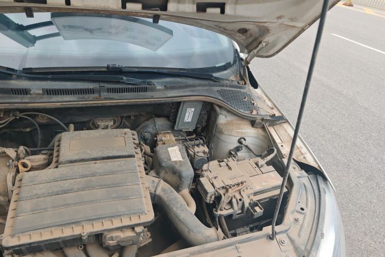 Used Skoda Rapid Spaceback 2016 Revised 1.6L Manual Chuanxing Edition Engine Bay Left