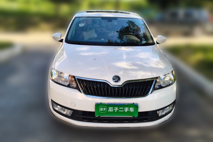 Used Skoda Rapid Spaceback 2016 Revised 1.6L Automatic Chuanxing Version Exterior 1