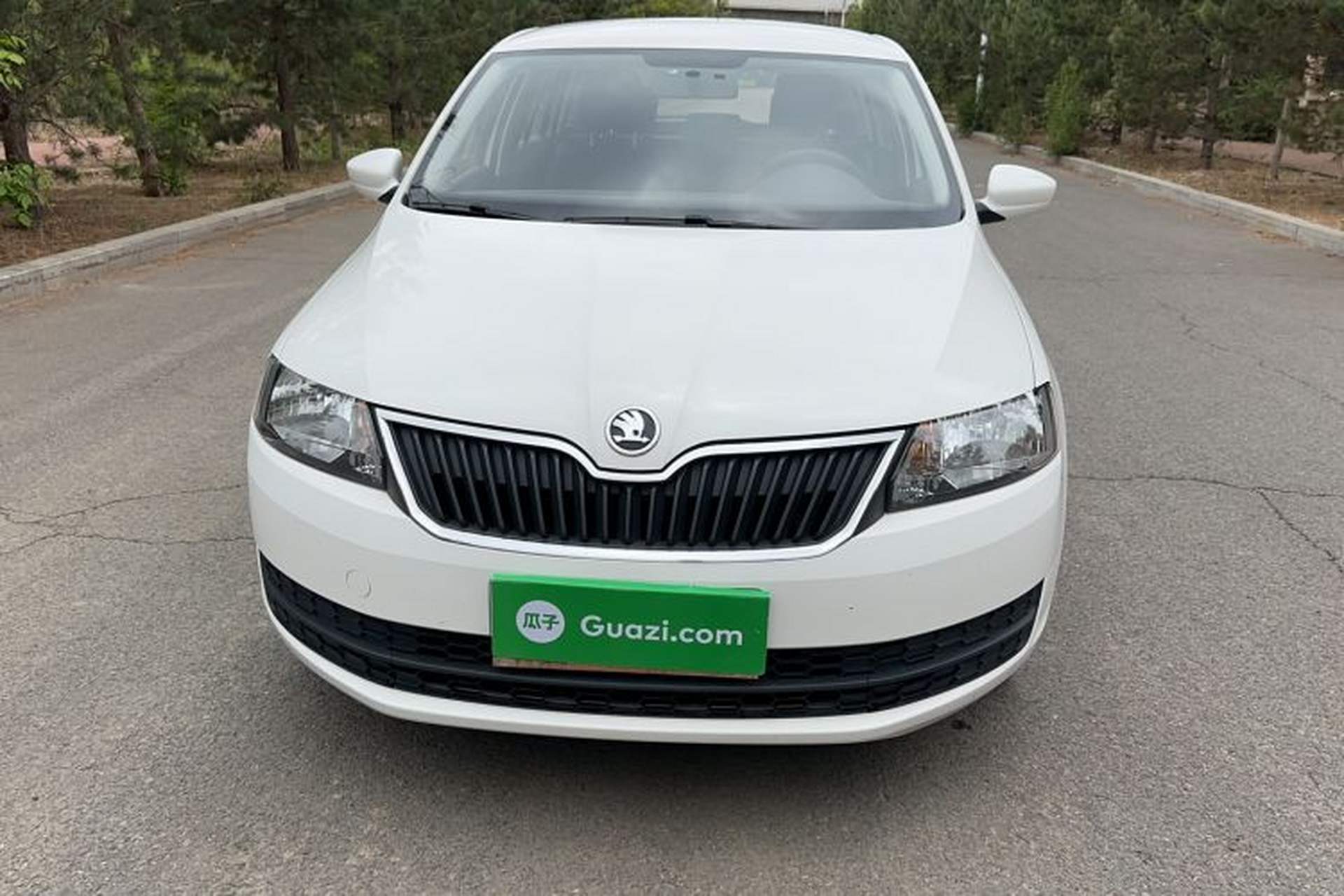 Used Skoda Rapid Spaceback 2016 Revised Version 1.4L Manual Front-Drive Edition Exterior 1