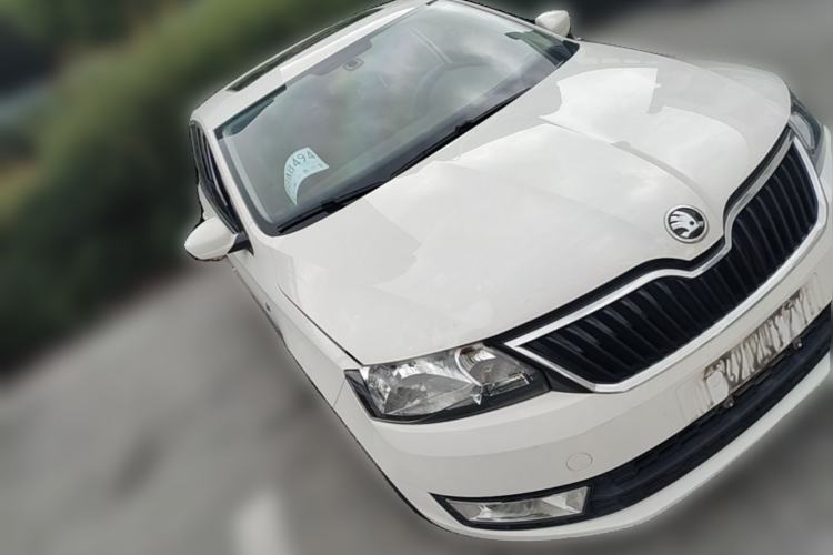 Used Skoda Rapid Spaceback 2016 Revised 1.6L Automatic Chuanxing Version Exterior 1
