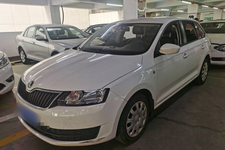 Used Skoda Rapid Spaceback 2016 Revised Version 1.4L Manual Front-Drive Edition Exterior 5
