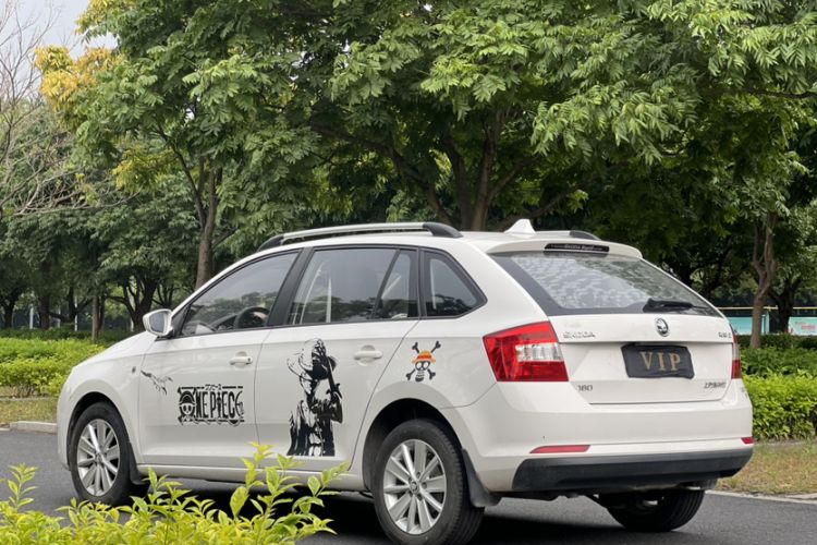 Used Skoda Rapid Spaceback 2016 Revised Version 1.6L Manual Front-Drive Edition Exterior 6