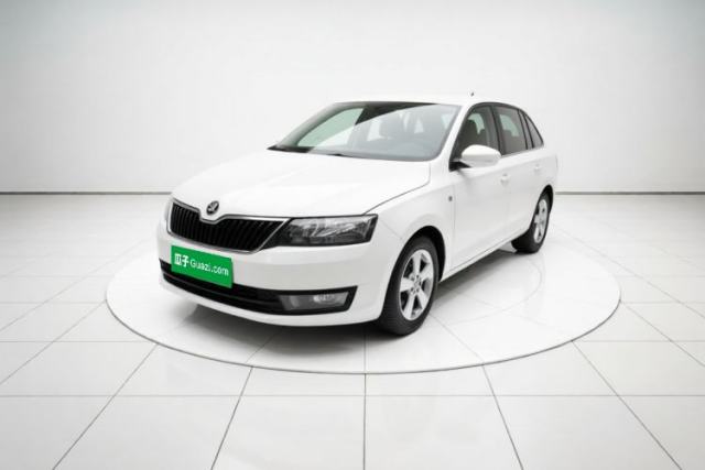 Skoda Rapid Spaceback 2016 1.6L Manual Trend Edition с пробегом