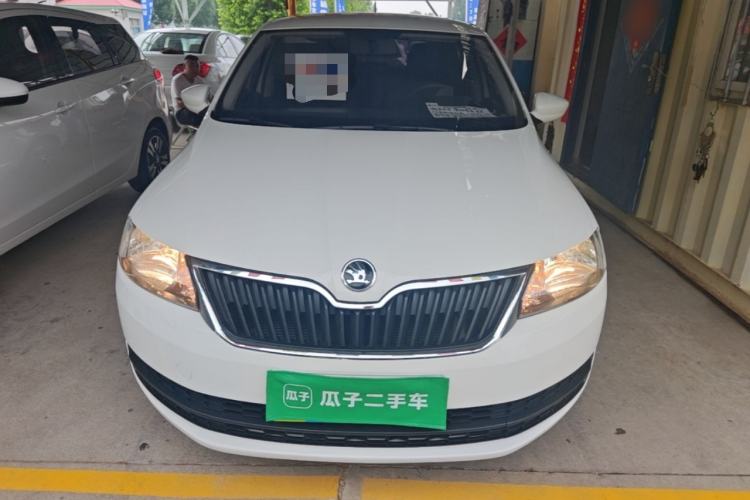 Used Skoda Rapid Spaceback 2016 Revised Version 1.6L Automatic Front-Drive Edition Front
