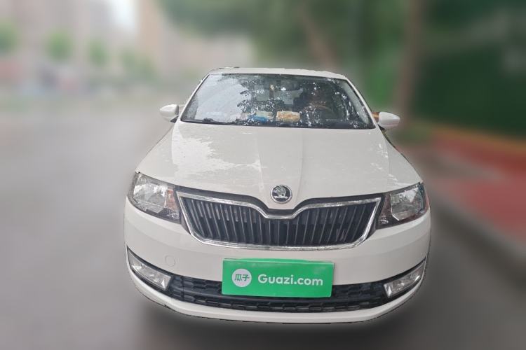 Used Skoda Rapid Spaceback 2016 Revised 1.6L Automatic Chuanxing Version Front
