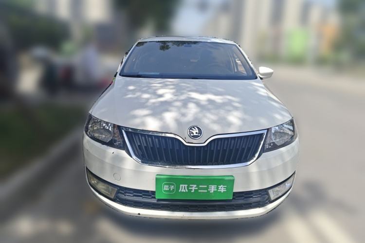 Used Skoda Rapid Spaceback 2016 Revised 1.6L Automatic Chuanxing Version Front