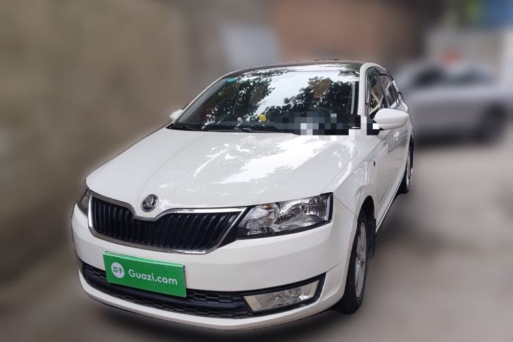 Used Skoda Rapid Spaceback 2016 Revised 1.6L Automatic Chuanxing Version Front