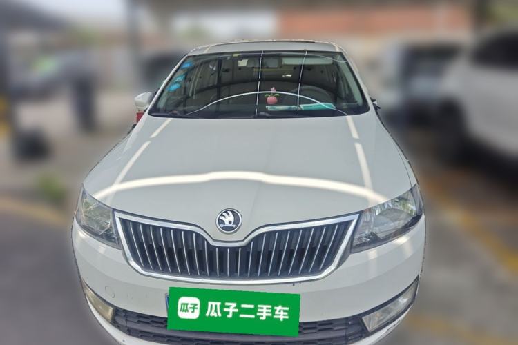 Used Skoda Rapid Spaceback 2016 Revised 1.6L Automatic Chuanxing Version Front