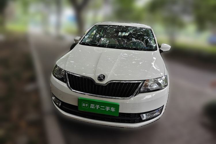 Used Skoda Rapid Spaceback 2016 Revised 1.6L Automatic Chuanxing Version Front