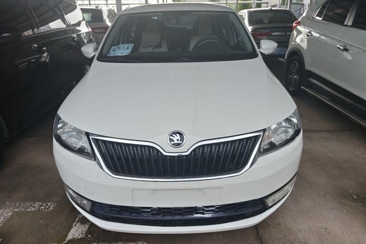 Used Skoda Rapid Spaceback 2016 Revised 1.6L Automatic Chuanxing Version Front