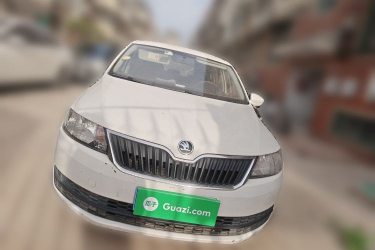 Used Skoda Rapid Spaceback 2016 Revised Version 1.6L Automatic Front-Drive Edition Front