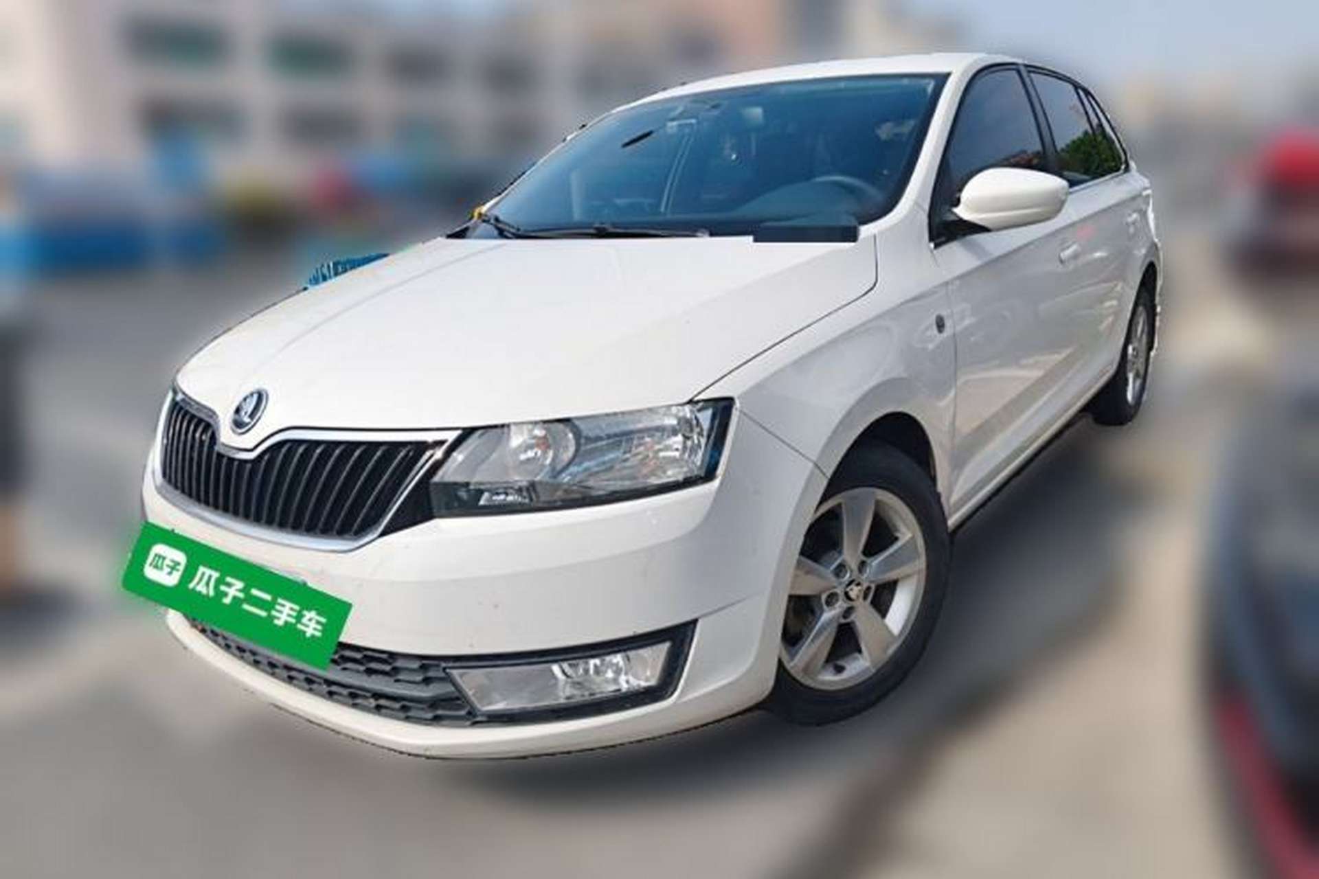 Used Skoda Rapid Spaceback 2016 Revised 1.6L Automatic Chuanxing Version Front Left 45 Deg