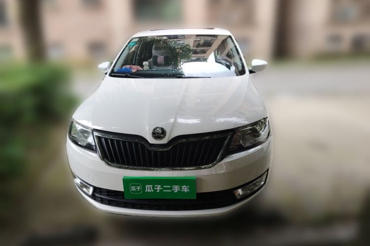 Used Skoda Rapid Spaceback 2016 Revised 1.6L Automatic Chuanxing Version Front