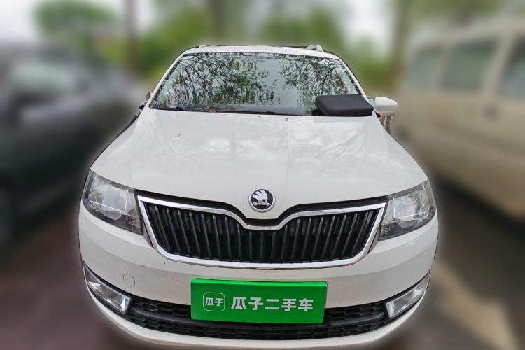 Used Skoda Rapid Spaceback 2016 Revised Version 1.6L Automatic Front-Drive Edition Front