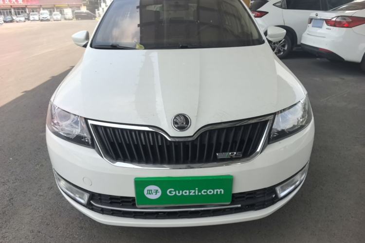 Used Skoda Rapid Spaceback 2016 Revised 1.6L Automatic Chuanxing Version Front