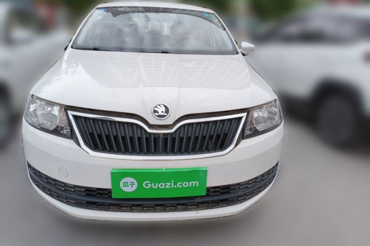 Used Skoda Rapid Spaceback 2016 Revised Version 1.4L Manual Front-Drive Edition Front