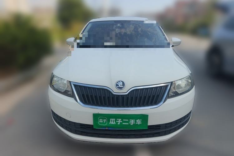 Used Skoda Rapid Spaceback 2016 Revised Version 1.4L Manual Front-Drive Edition Front