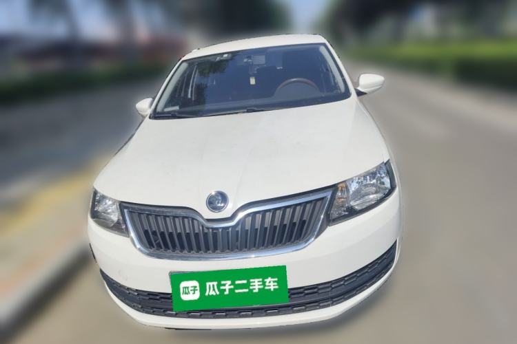 Used Skoda Rapid Spaceback 2016 Revised Version 1.4L Manual Front-Drive Edition Front